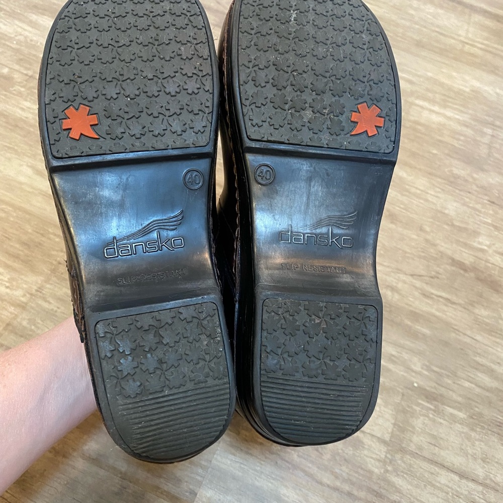 Dansko clogs - Picture 6 of 8